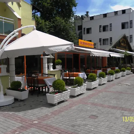 瓦赛曼酒店 凯梅尔